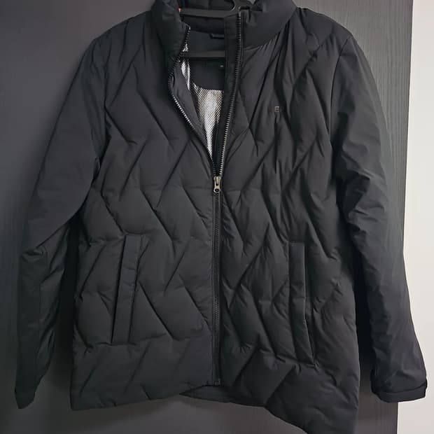 네파 정품 오리털경량패딩 95사이즈 팝니다