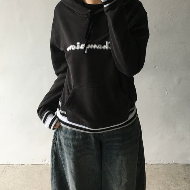 챔피온 스펠 후드티