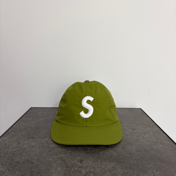 (OS) 슈프림 S로고 볼캡 모자 고어텍스 올리브 그린