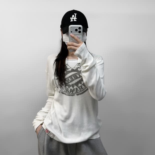 알마니 익스체인지 그래픽 와플 롱슬리브