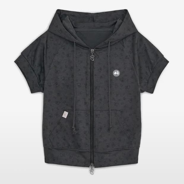 허그유어스킨 코리락쿠마 반팔 프린트 후드집업 블랙