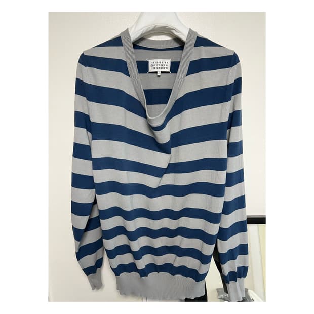 마틴 마르지엘라 니트