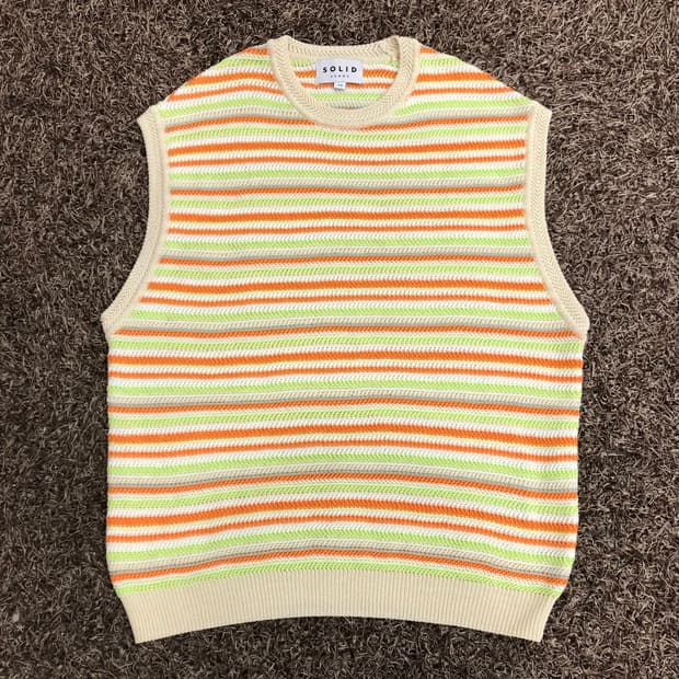 솔리드옴므 멀티컬러 스트라이프 니트 베스트