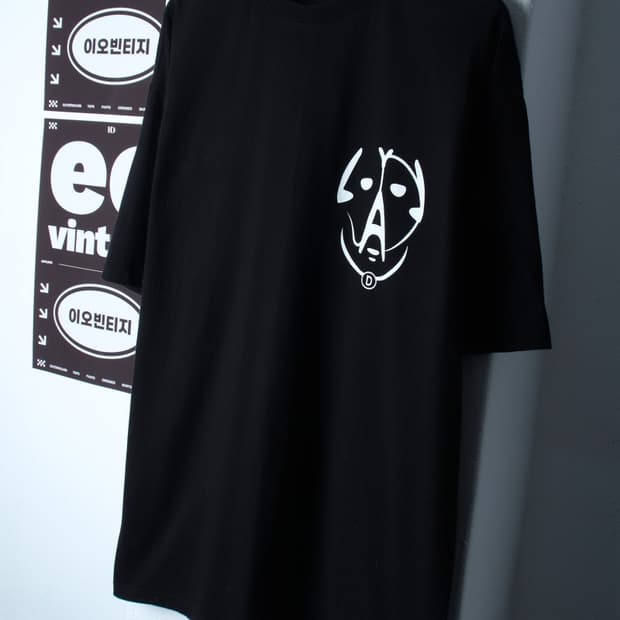 (XL-2XL) 다이아몬드 레이라 반팔 티셔츠 프린팅 블랙-H32532