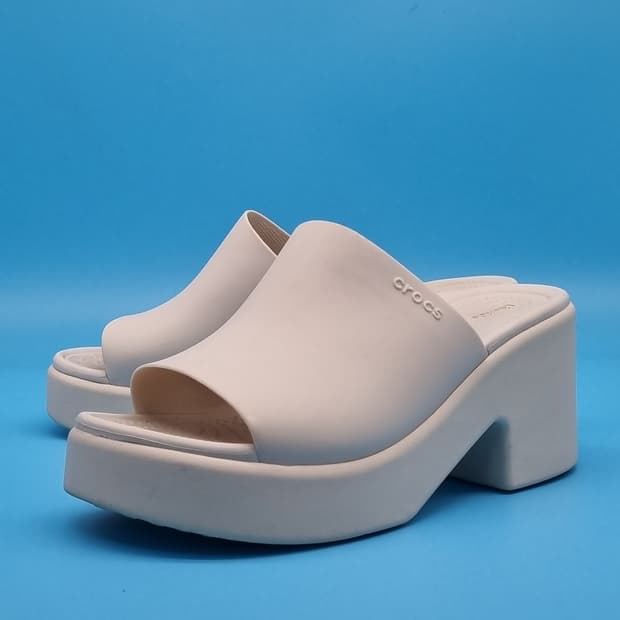O 크록스 브루클린 여성슬리퍼w6 230 굽8