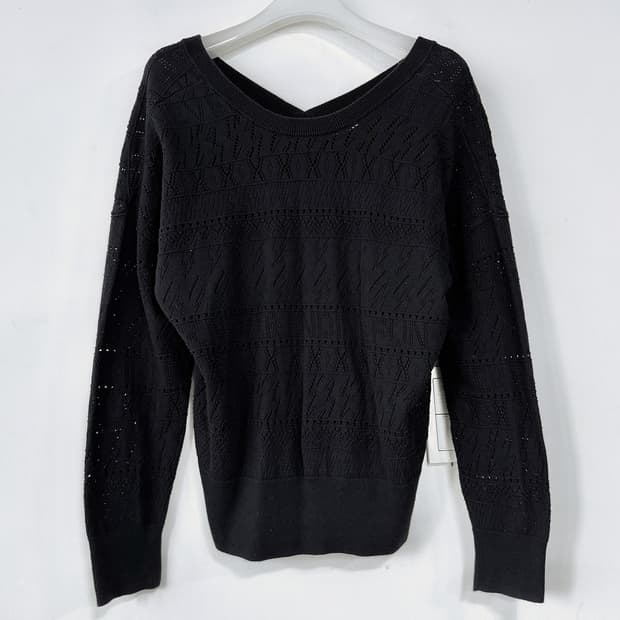 베르니스 아일렛 니트 탑