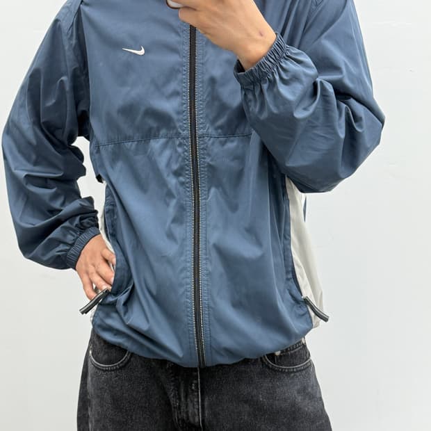 빈티지 나이키 블루 바람막이 (희귀)