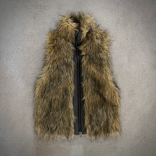 Jackrose fur vest