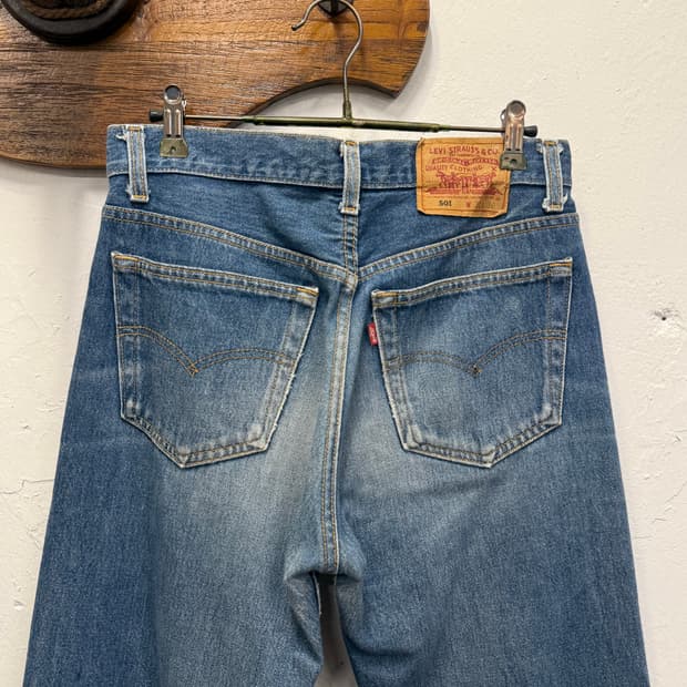 29.5) 90s USA Levi’s 501 Regular Straigh