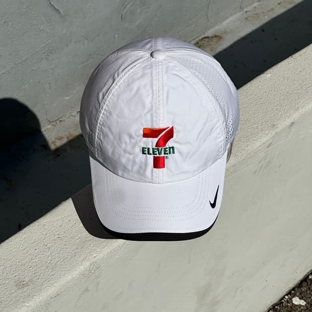 [M-L] 나이키 세븐일레븐 화이트 볼캡 모자