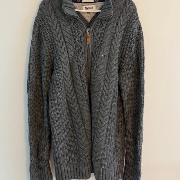 타미힐피거 케이블 니트 집업 가디건 
