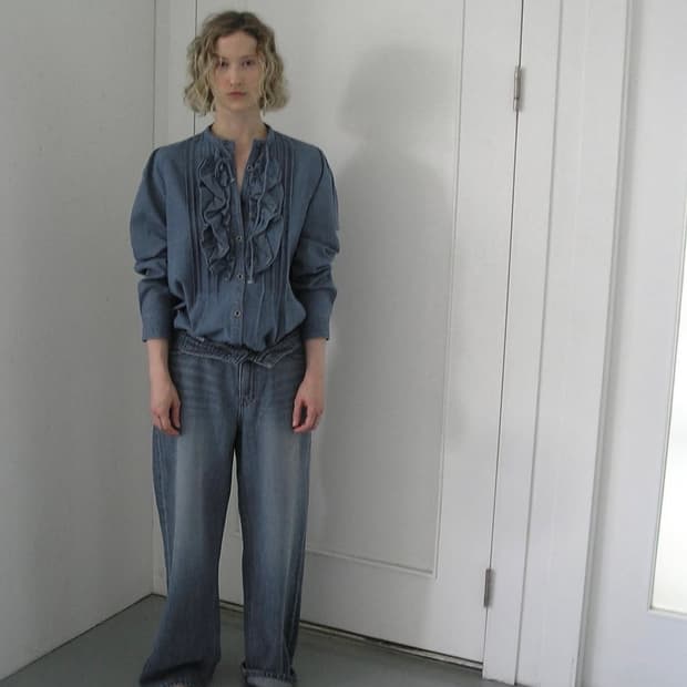 에옹쓰 country denim frill blouse 데님 블라우스