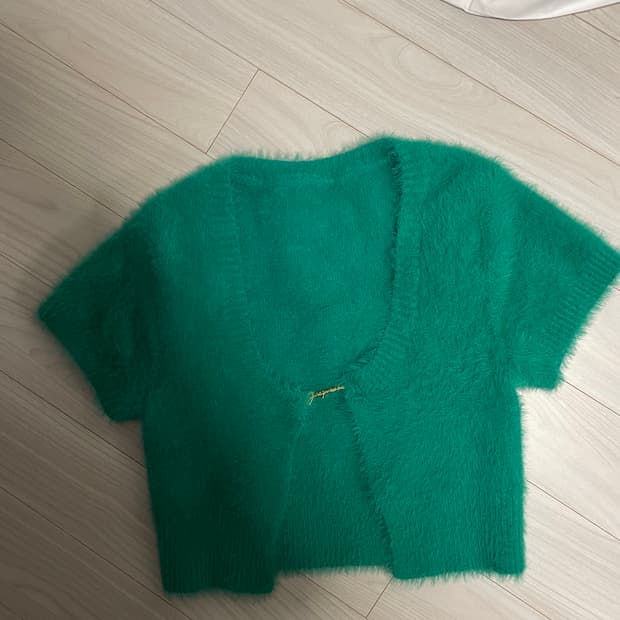 자크뮈스 라 마이유 네브 크롭 가디건 그린 36