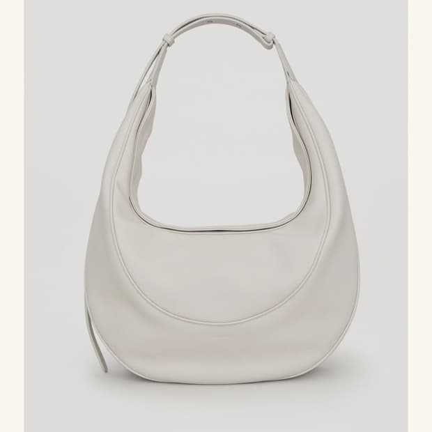 엘바테게브 오스트라백 페일스톤