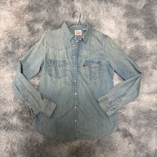 리바이스 웨스턴 데님셔츠 여성 M사이즈