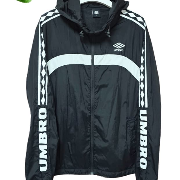 엄브로 바람막이 집업/남100