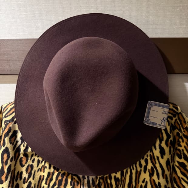 도그앤코 브라운 페도라