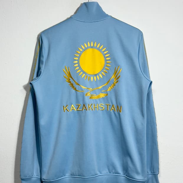 희귀 아디다스 카자흐스탄 자수 져지 M