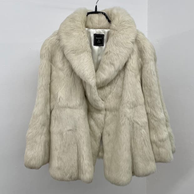 아이보리 렉스 퍼자켓