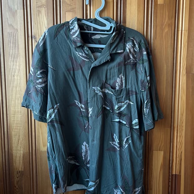 스파오 하와이안 셔츠