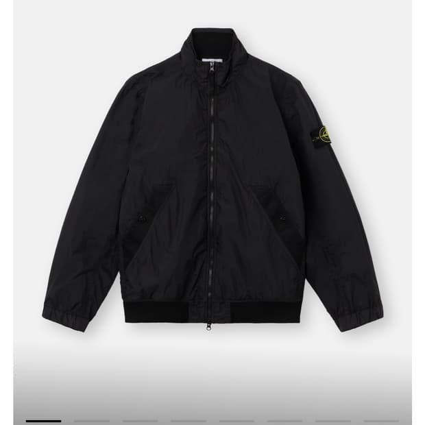 스톤 아일랜드 26SS크링클랩스 바람막이 M