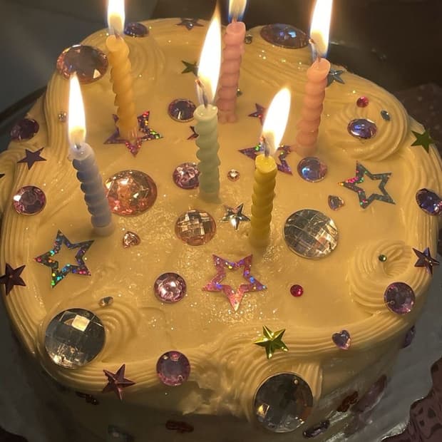 All product 10% off for 100 followers