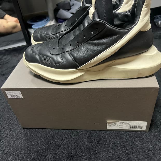 릭오웬스 게스러너 42