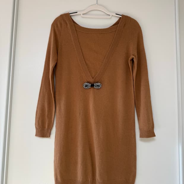 산드로 카멜 니트 원피스