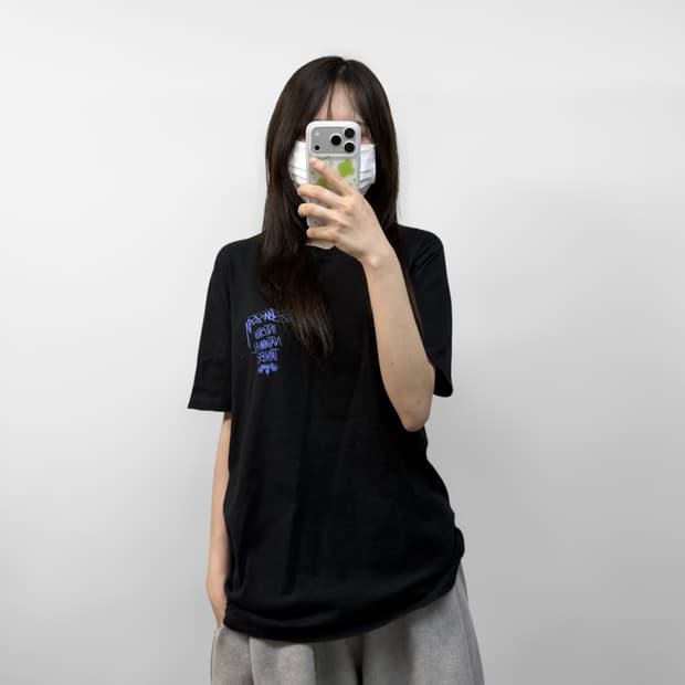 스투시 트라이브 스택 반팔티 블랙