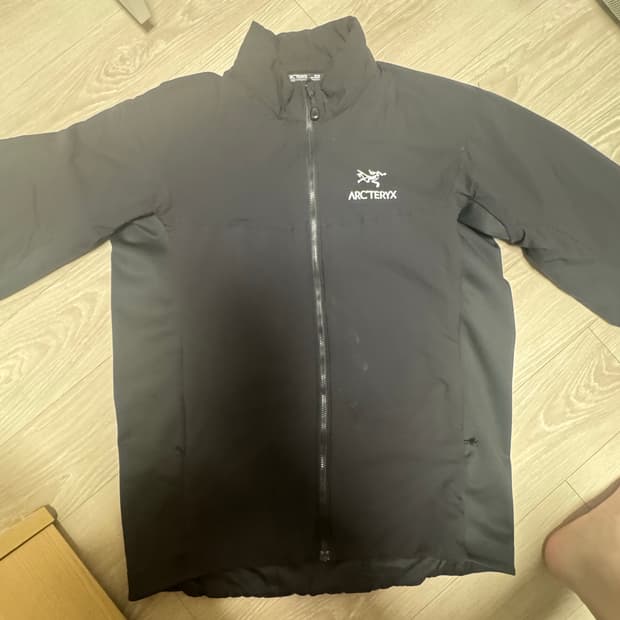 아크테릭스 아톰lt 블랙 M