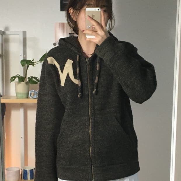 다크브라운 울 후드집업