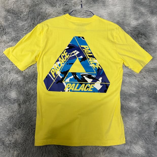팔라스 트라이카모 반팔 페일옐로우 M사이즈 