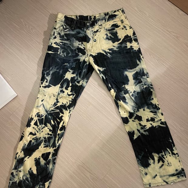 리바이스 커스텀 스톤 워싱 데님팬츠