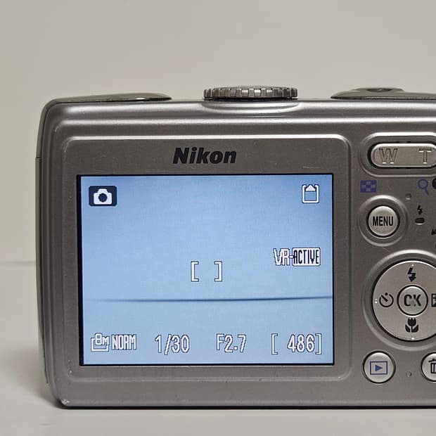 니콘 쿨픽스 p4 nikon coolpix p4