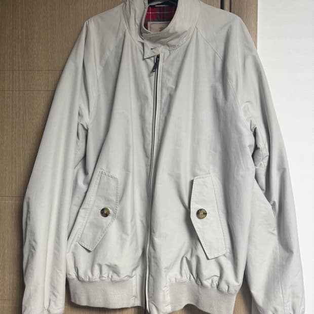 바라쿠타 g9 미스트 색상 42사이즈