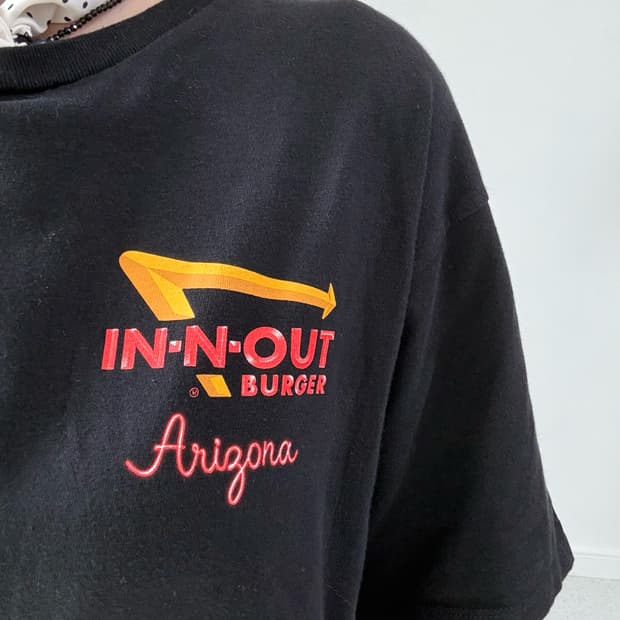 인앤아웃 아리조나 반팔티