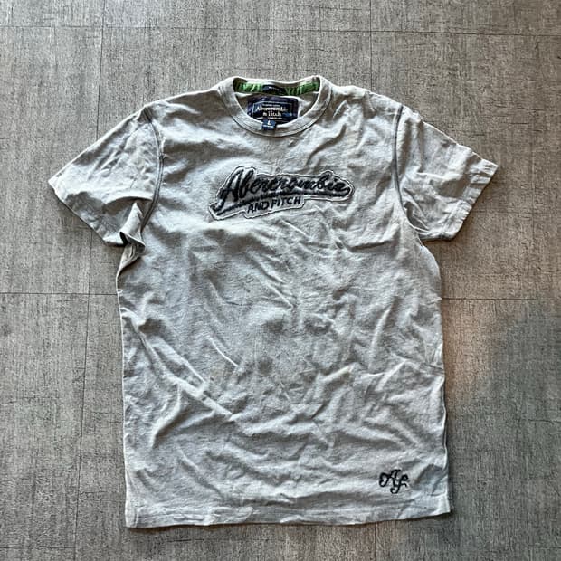 Abercrombie 아베크롬비 핀터깔y2k 반팔티셔츠