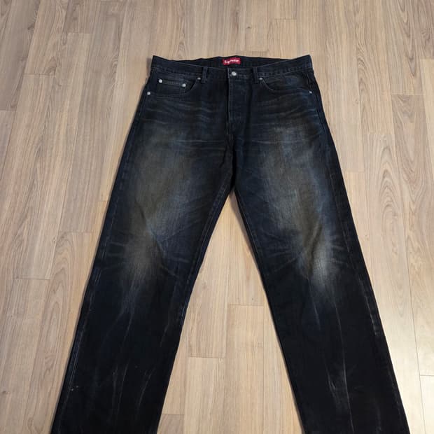 슈프림 디스트레스드 루즈 핏  워시드 블랙 36 - 25SS