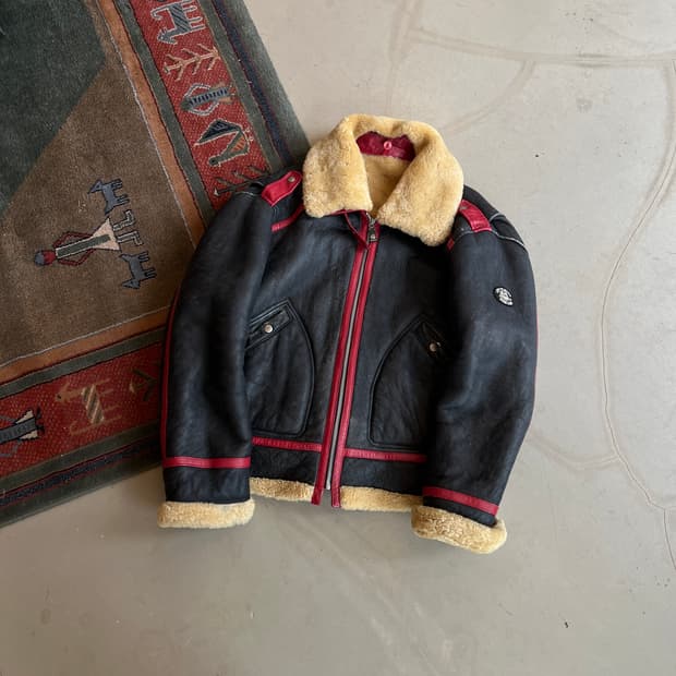 Lupo Di Mare Sina Cova B-3 무스탕