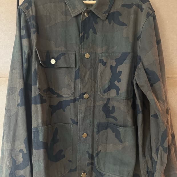슈프림 x 루이비통 트러커 자켓 카모 52