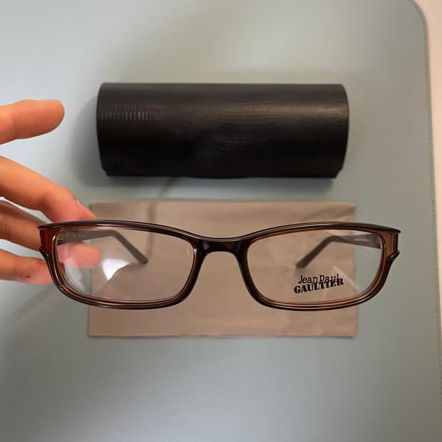 장폴고티에 안경