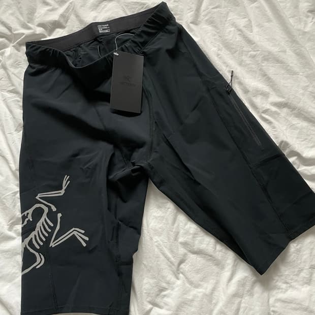 [새제품] 아크테릭스 노반 하프 타이츠