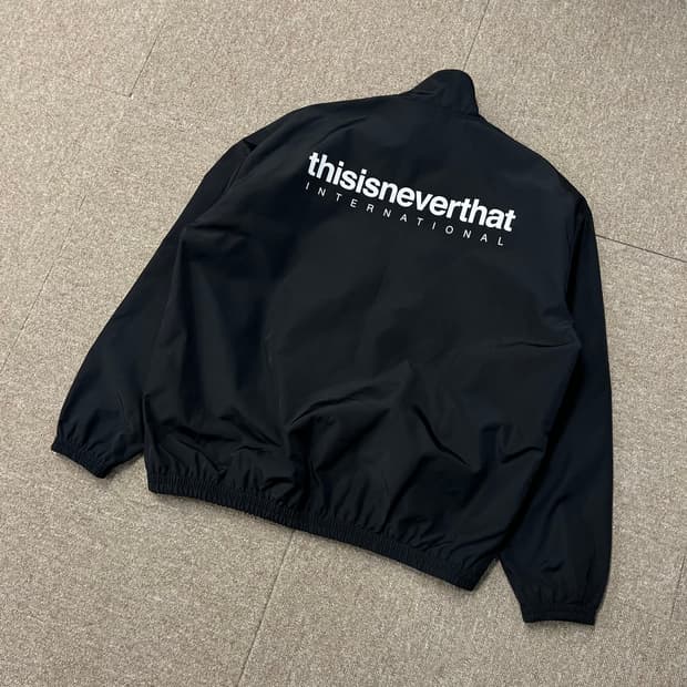 디스이즈네버댓 자켓