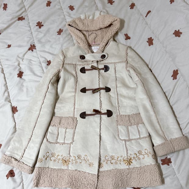 리즈리사 떡볶이코트