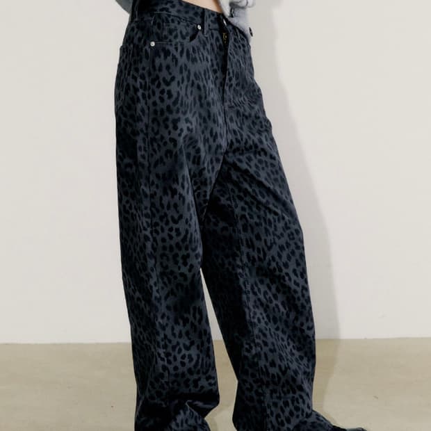[1] 오피쉬 와이드 레오파드 팬츠 차콜