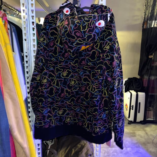 베이프 BAPE NEON CAMO SHARK FULL ZIP HOODIE