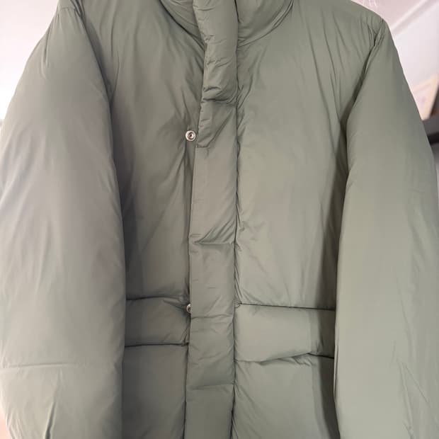 에센스룸 굳즈 다운 세이지컬러