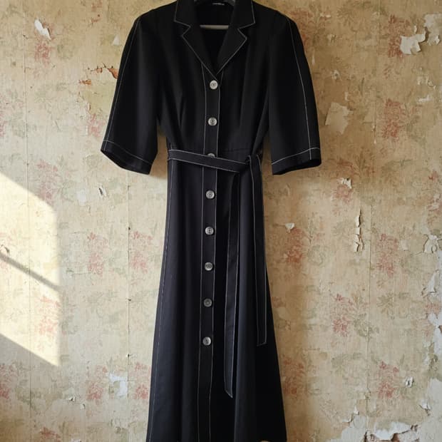 블랙 스티치 벨트 원피스 55