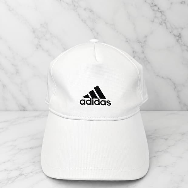 프리사이즈 )) adidas 아디다스 볼캡 모자! 깔끔한 디자인 모자~