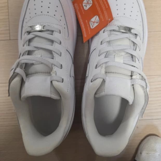 나이키 에어포스 1 로우 흰색 새상품